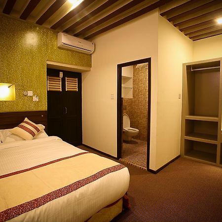 קטמנדו Hotel Heranya מראה חיצוני תמונה