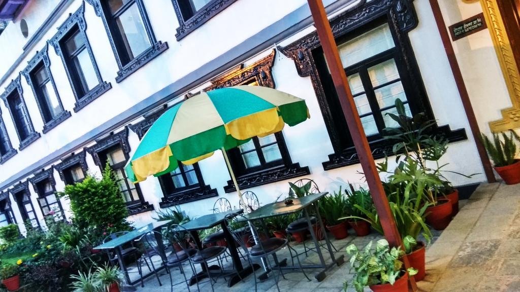 קטמנדו Hotel Heranya מראה חיצוני תמונה