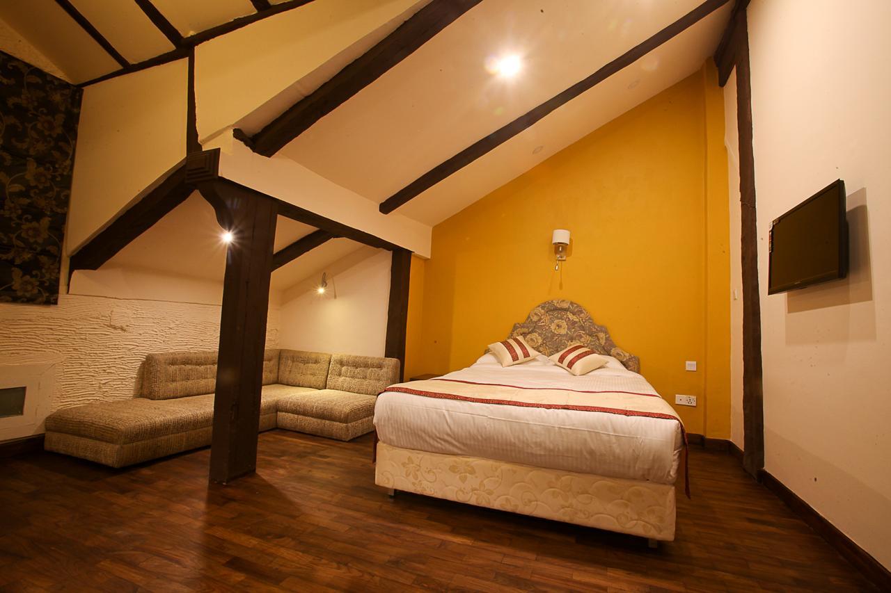 קטמנדו Hotel Heranya מראה חיצוני תמונה