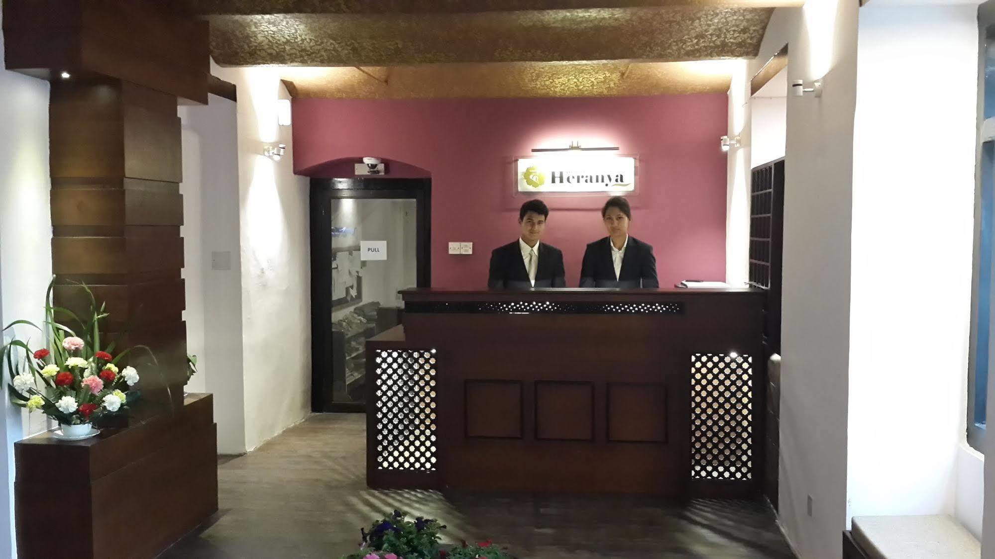 קטמנדו Hotel Heranya מראה חיצוני תמונה