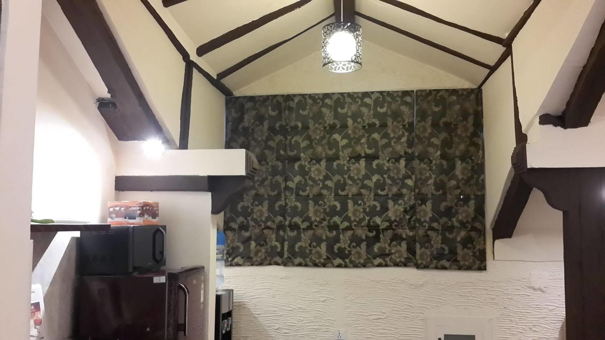 קטמנדו Hotel Heranya מראה חיצוני תמונה