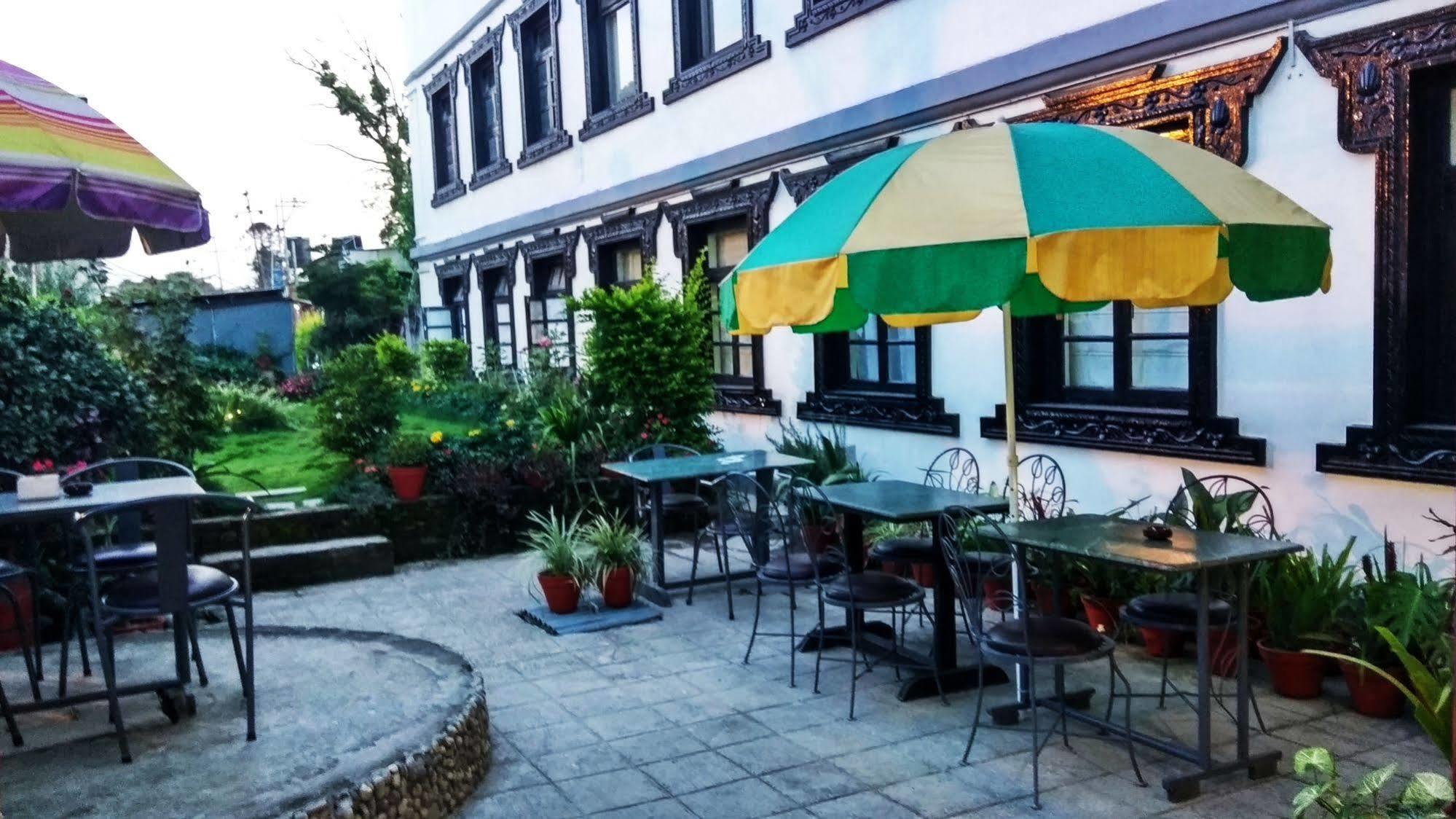 קטמנדו Hotel Heranya מראה חיצוני תמונה