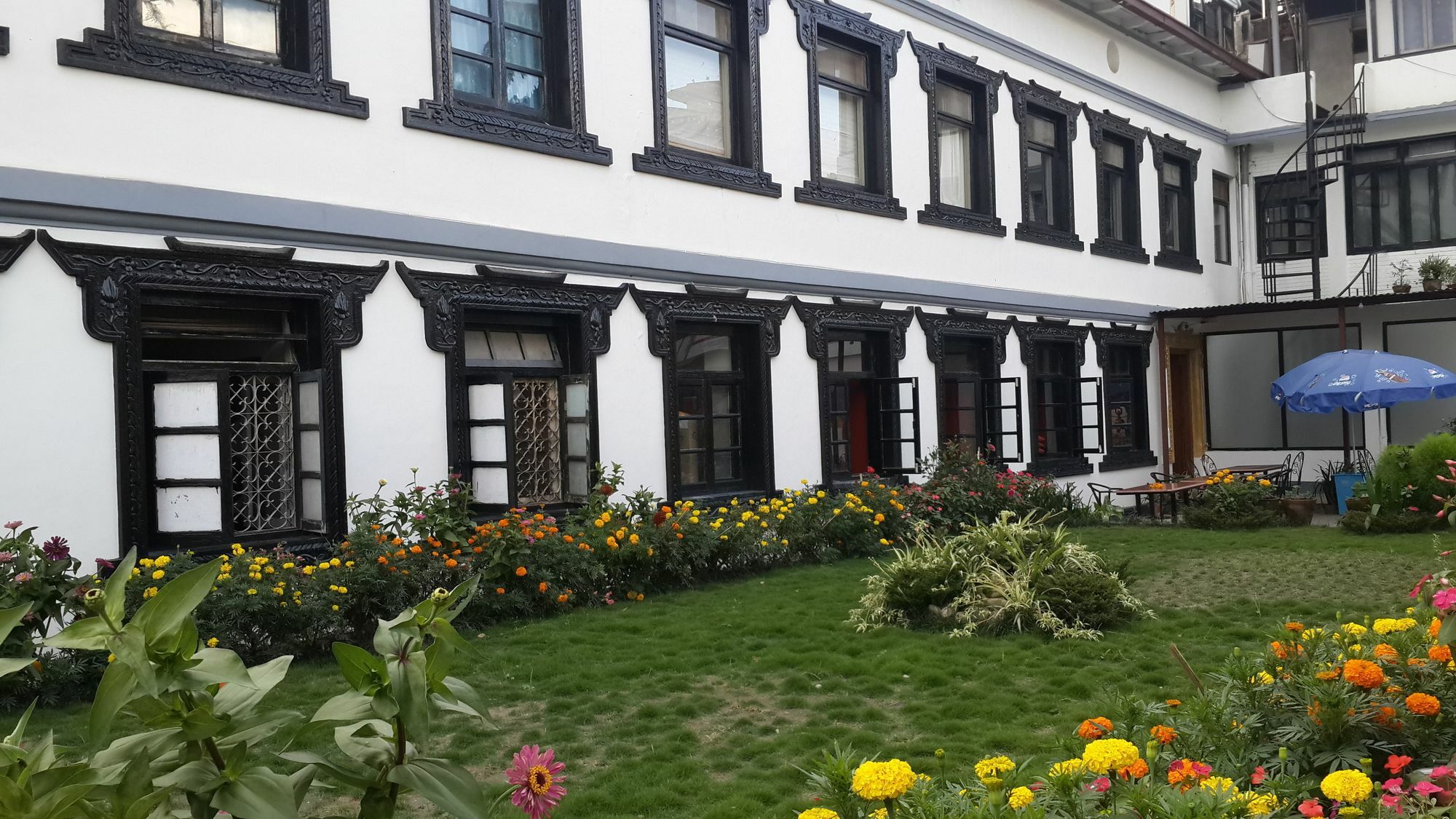 קטמנדו Hotel Heranya מראה חיצוני תמונה
